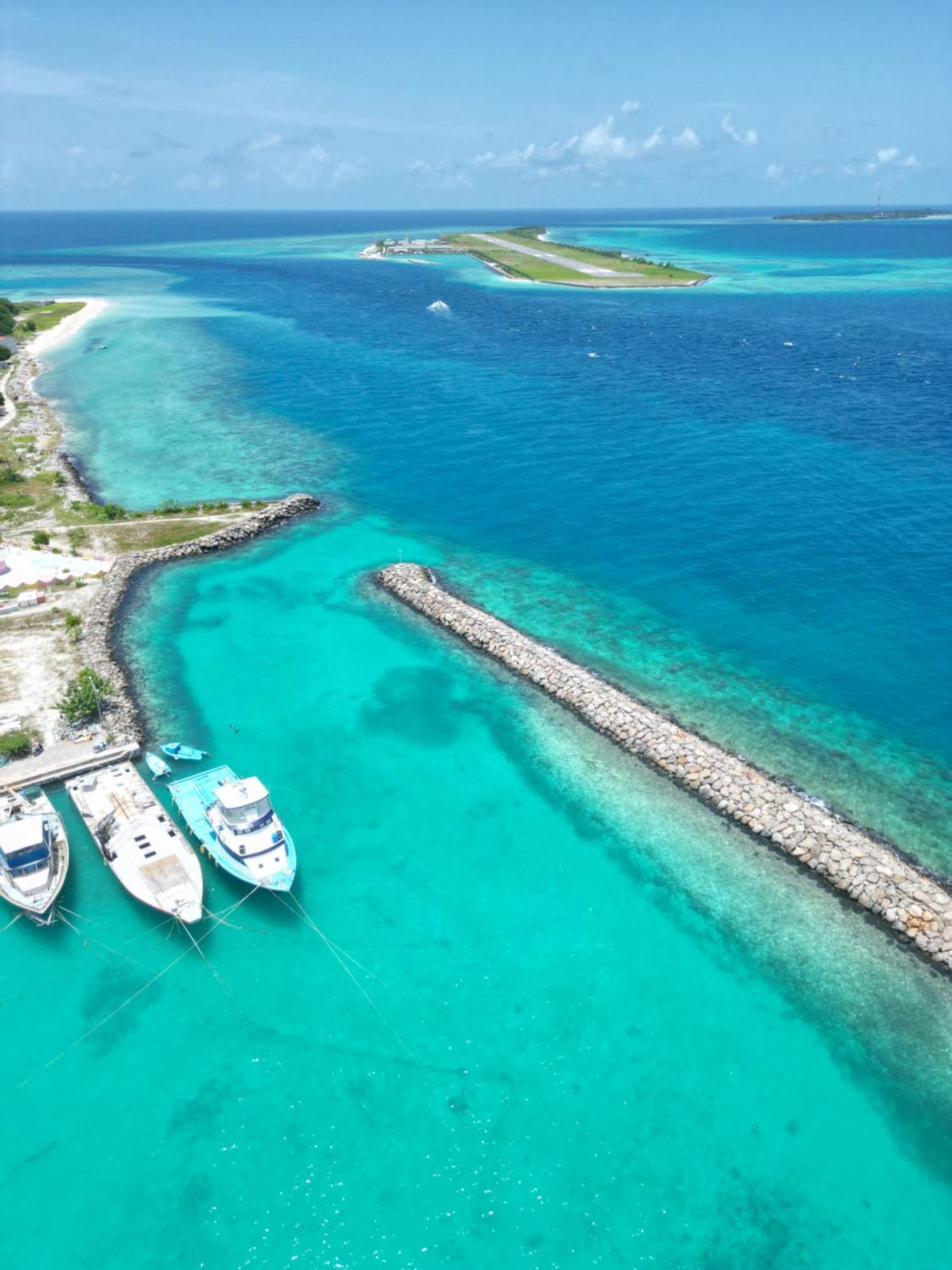 One The Island Hotell Naifaru Eksteriør bilde